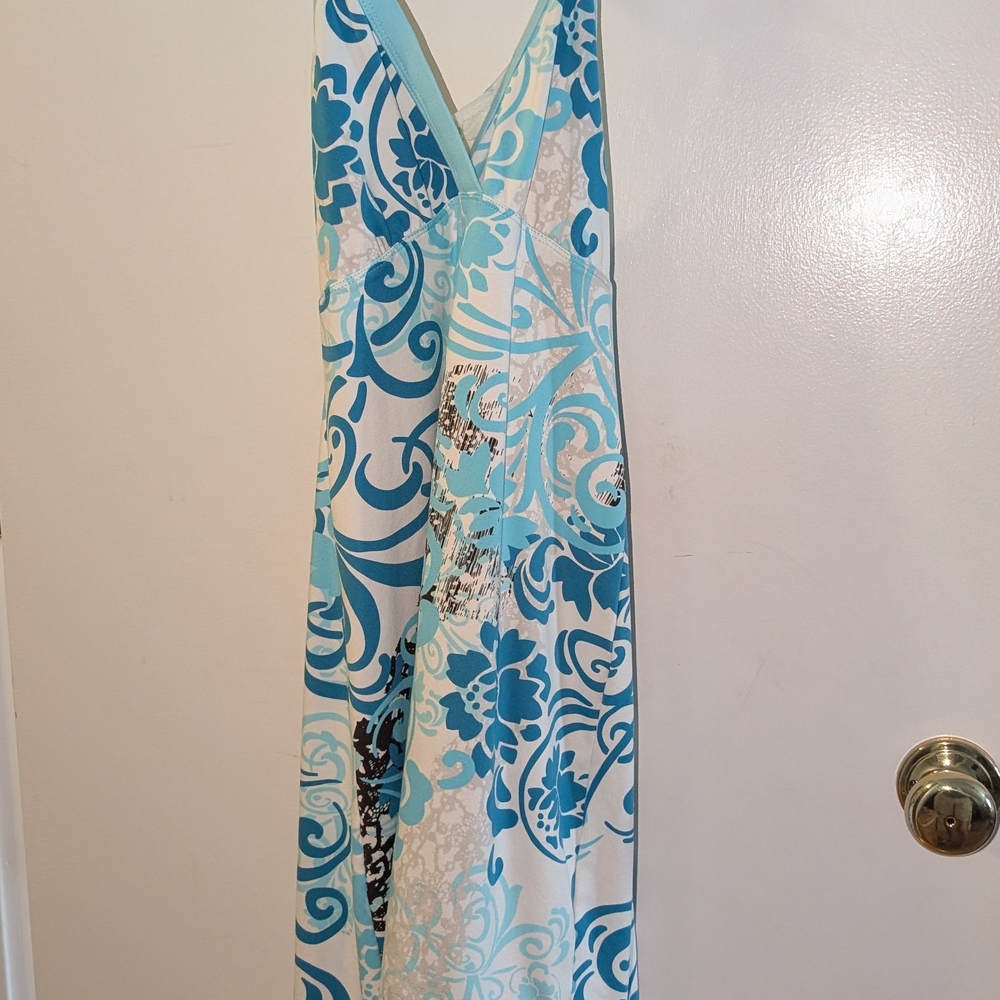 Title Nine Women’s Blue and White Floral Halter Dress